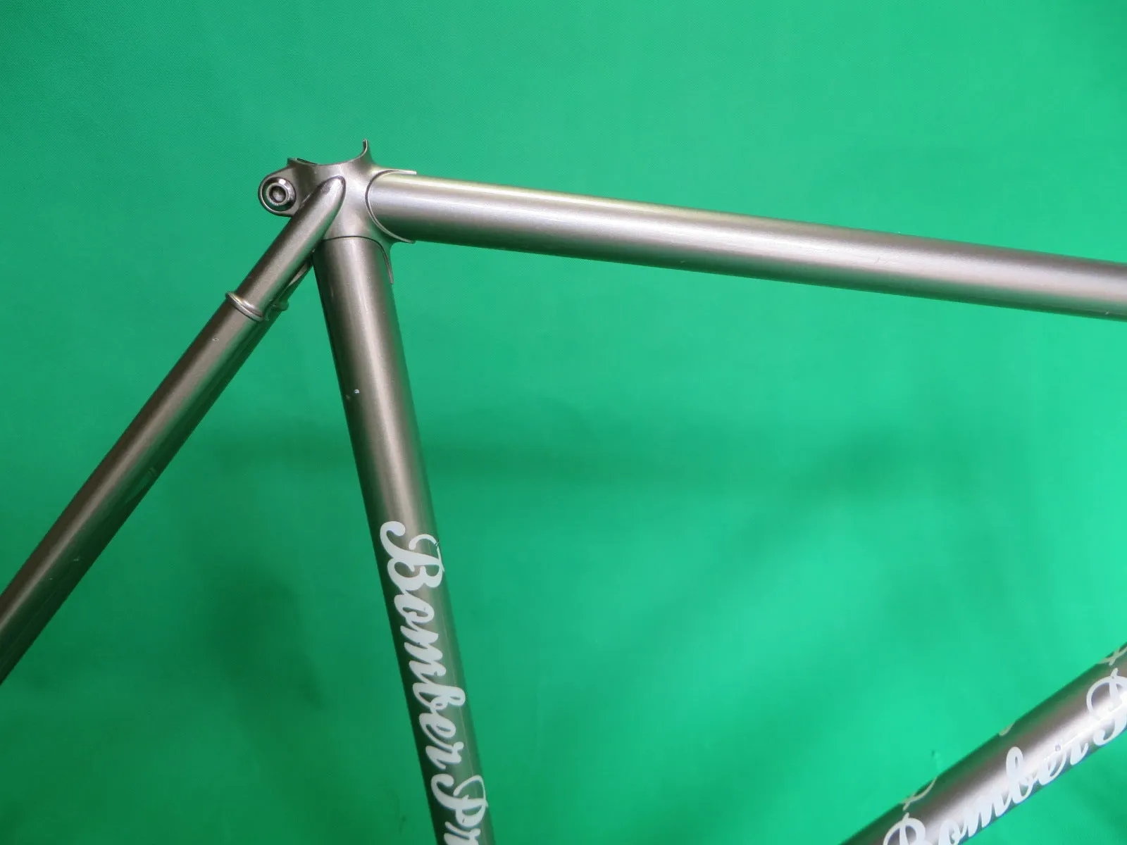 BOMBER PRO // Grey Silver // 52cm