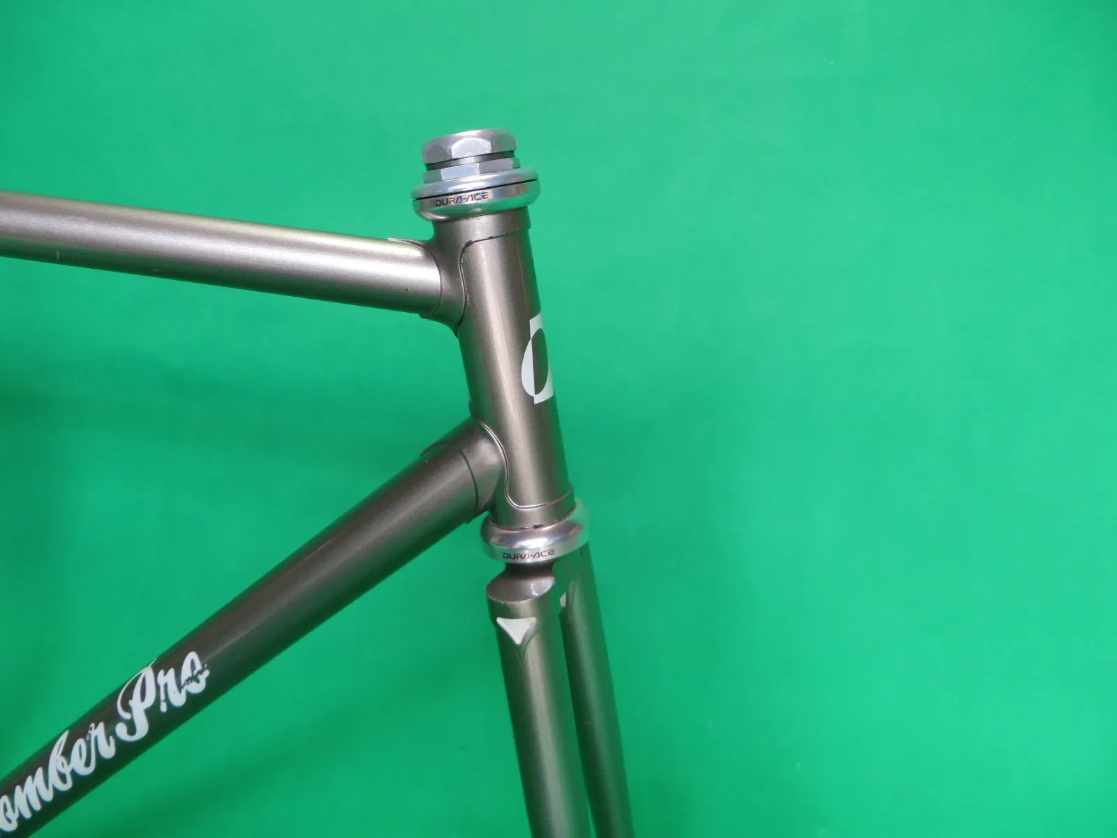 BOMBER PRO // Grey Silver // 52cm