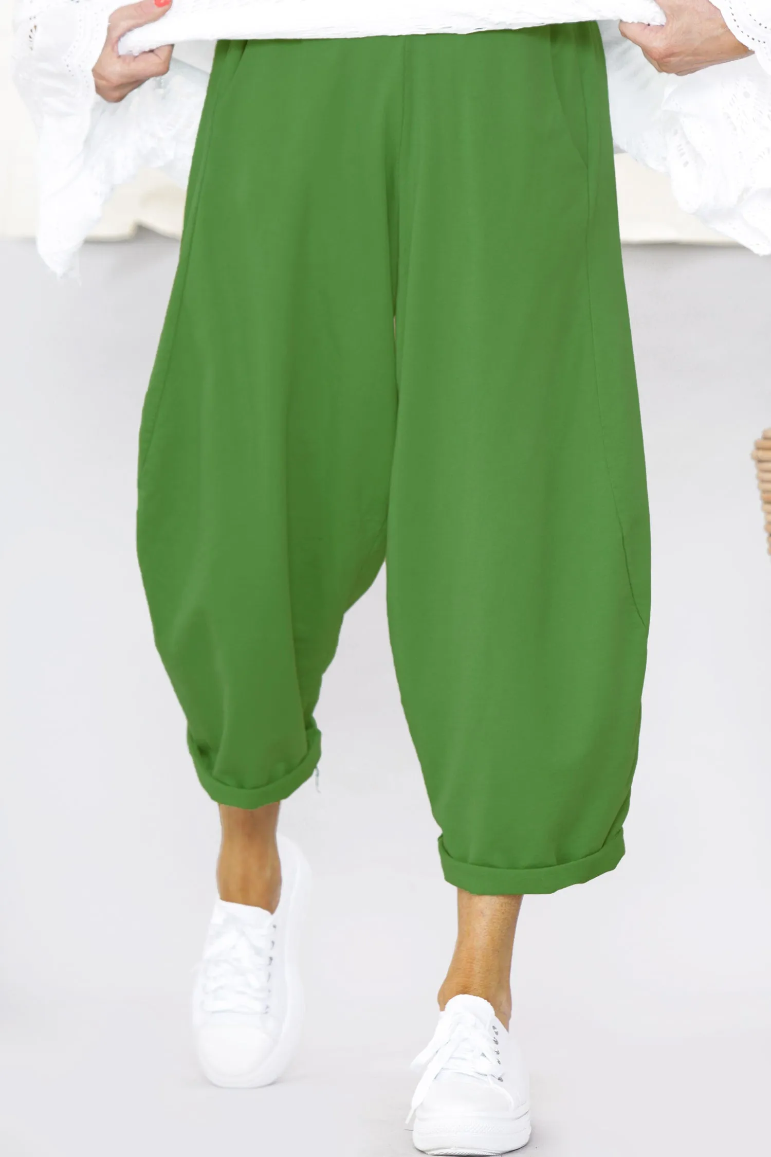 Lilly Green Balloon Jogger in Pistachio